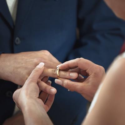 Hochzeit, Braut, Bräutigam, Ring, Ringtausch, Trauung, Liebe, Zeremonie